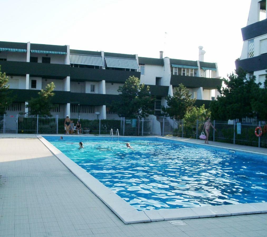 Residence Molo Lido delle Nazioni Exterior photo